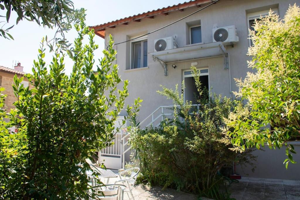 Apartamento Anadora 2: Hospitable Stone House With Yard Alejandrópolis Exterior foto
